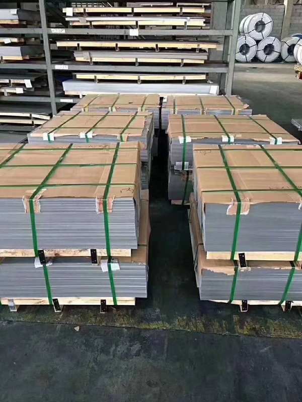 3 मिमी मोटाई SUS 304 304L ASTM A480 स्टेनलेस स्टील शीट लंबी स्थायित्व के साथ