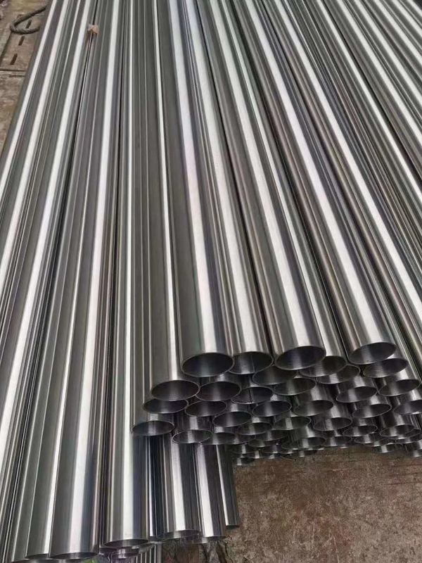 उच्च संक्षारण प्रतिरोध के लिए ASTM A312 TP316L स्टेनलेस स्टील पाइप वेल्डेड ट्यूबिंग